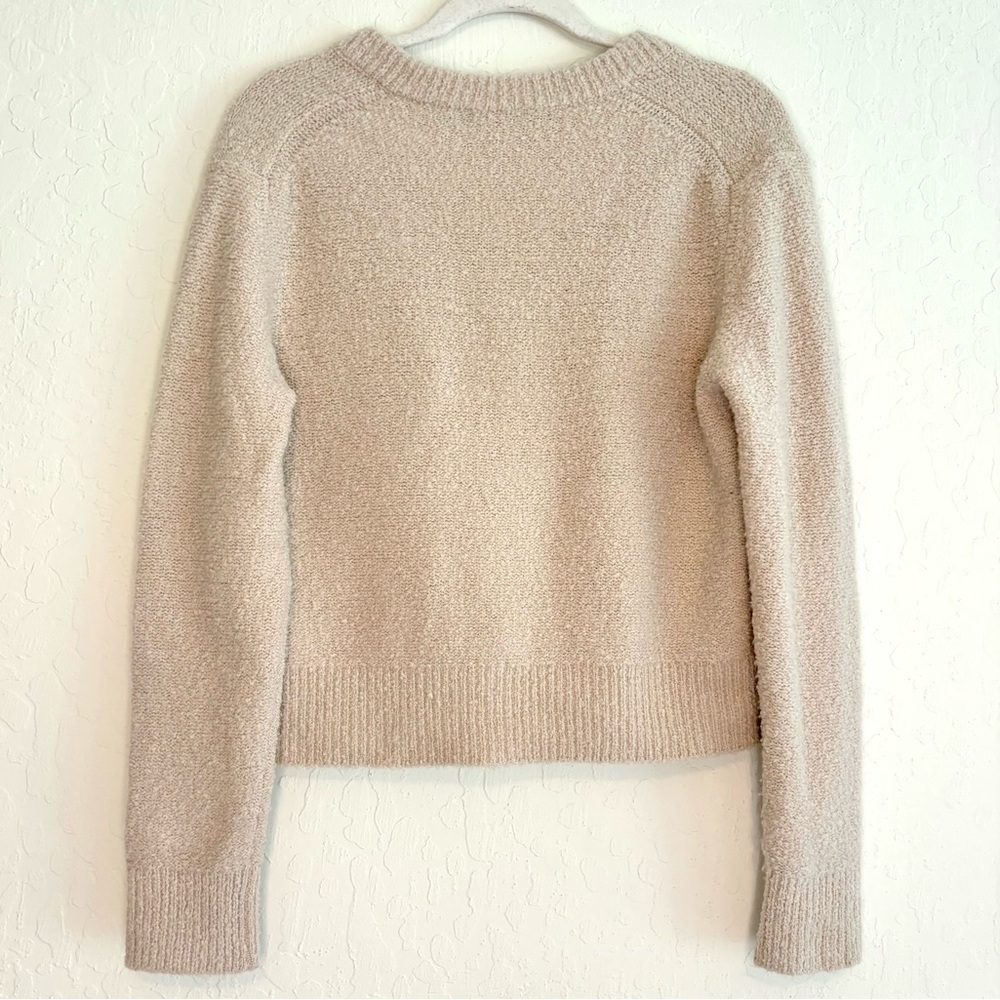 SOLD Kayne Boucle Boyfriend Cardigan Sweater Size Medium in Cream White Sand - Picture 4 of 8
